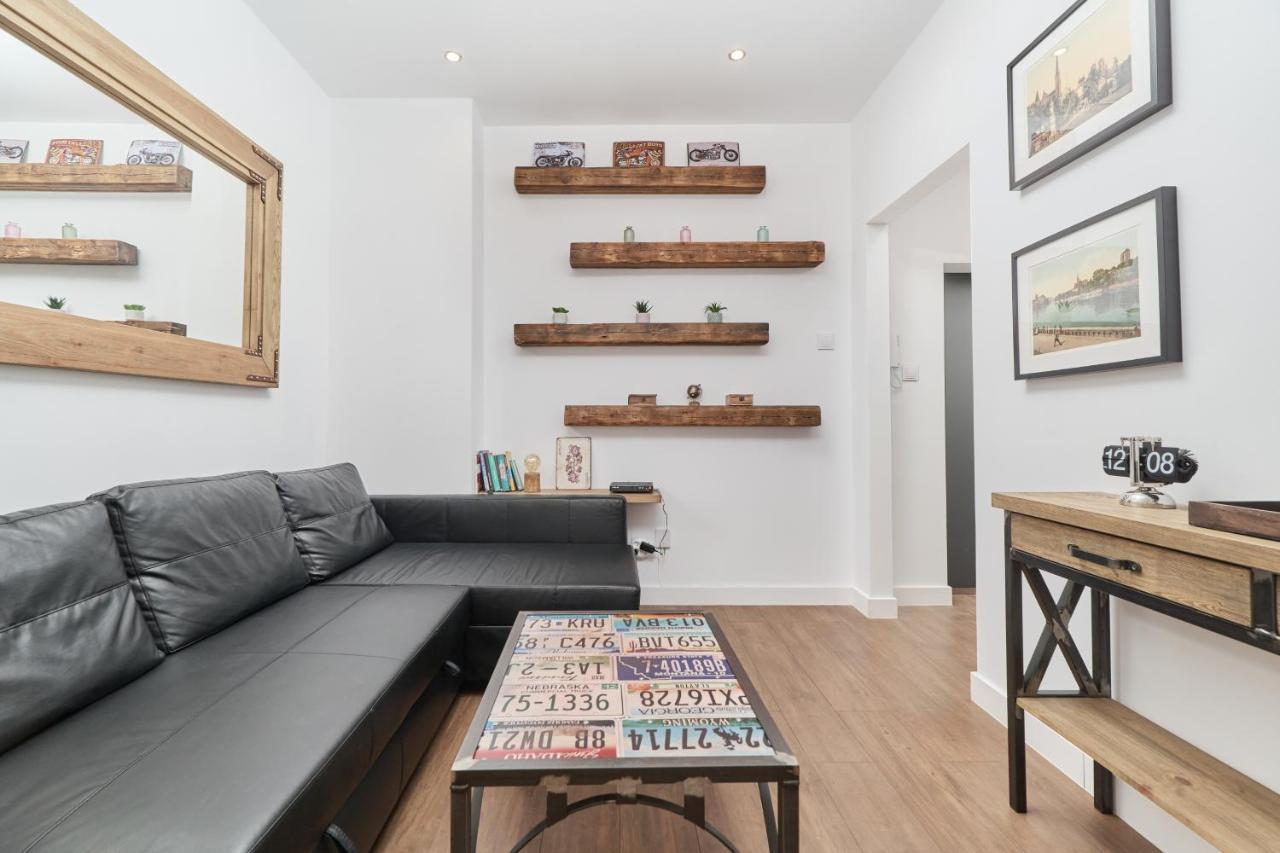 City Center Studio Wrocław by Renters Zewnętrze zdjęcie